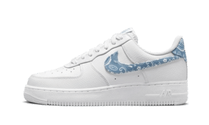 07 Essential White Worn Blue Paisley